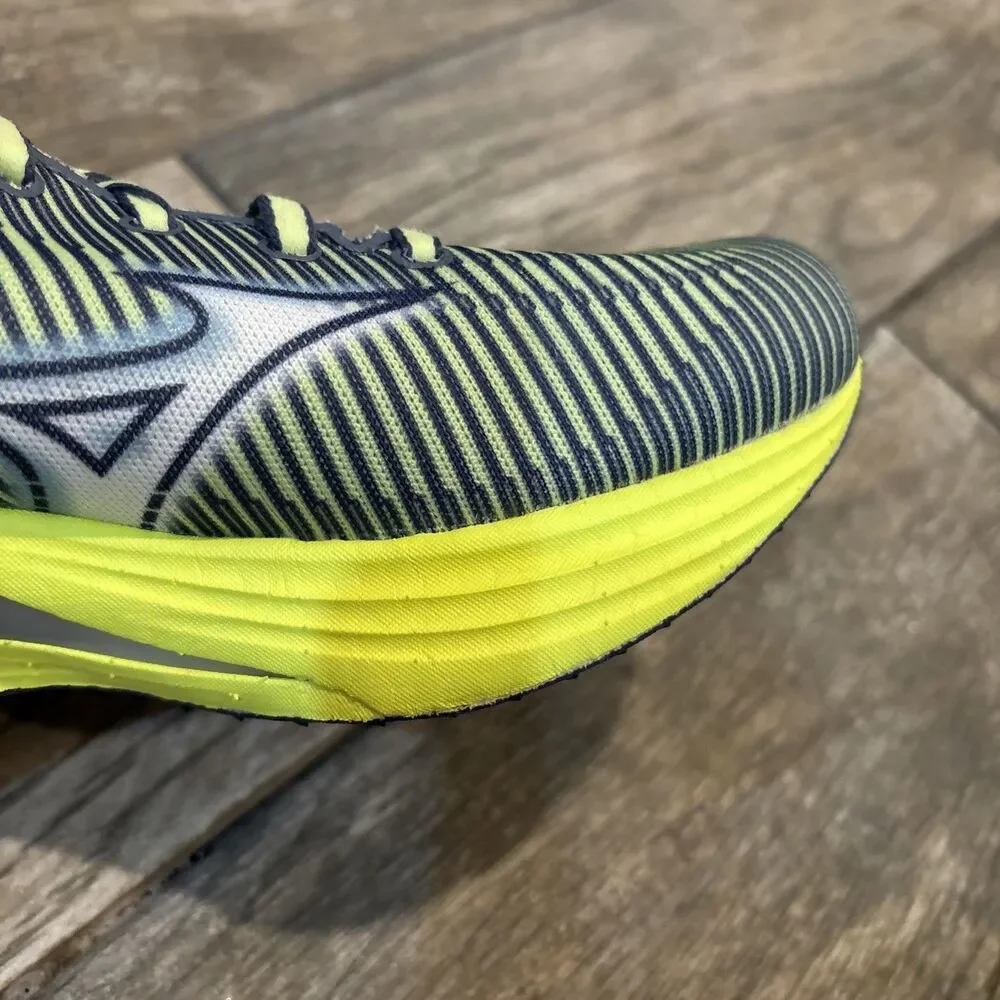 Mizuno Wave Rebellion Running Shoes Size 7